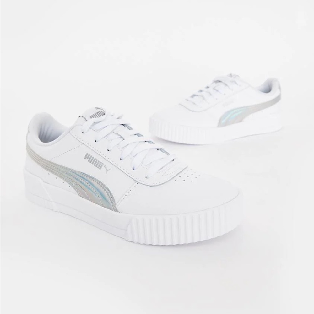 Iridescent Carina Classic Sneakers